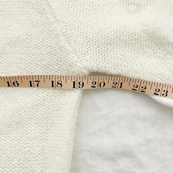 Vintage Cream Cable Knit Sweater with Bows and Pearls Size Large Coquette Girly - Picture 11 of 14